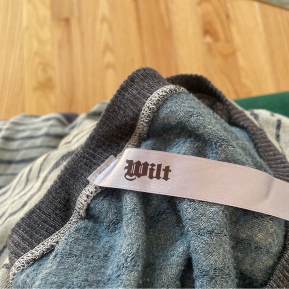 Wilt Big Slant Sweatshirt Grey 591072 Striped Long Sleeve Hi Low High Sweater XS - Picture 5 of 12